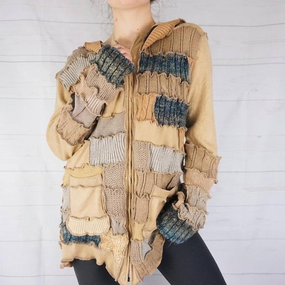 🍓HANDMADE ONE OF A KIND PATCHWORK GOBLIN CORE BROWN KNIT ZIP-UP HOODIE🍓 - Picture 3 of 4